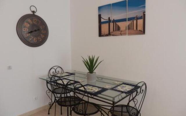 Sun & Pool Holiday Apartment
