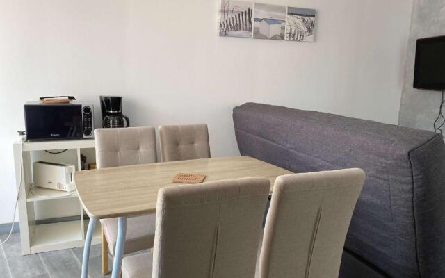 Appartement Balaruc-les-Bains, 2 pièces, 2 personnes - FR-1-553-115