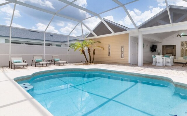 Rvh_295r Sparkling Oasis 4 Bedroom Home