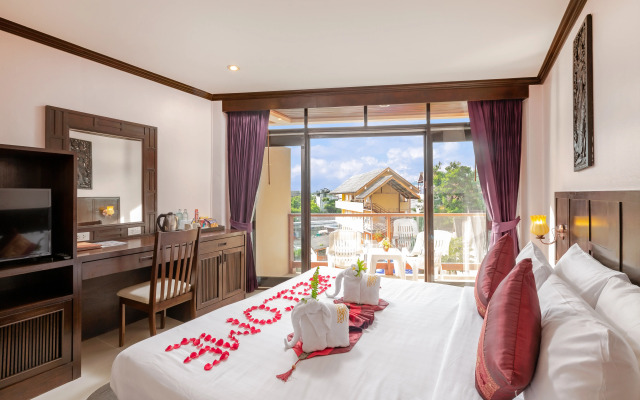 Club Bamboo Boutique Patong Beach Resort