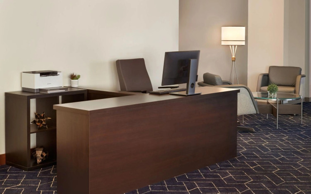 Courtyard by Marriott Downtown Ottawa
