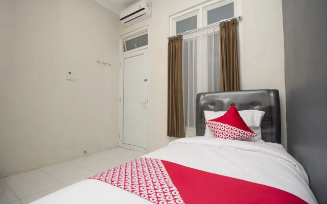 OYO 647 Irooms