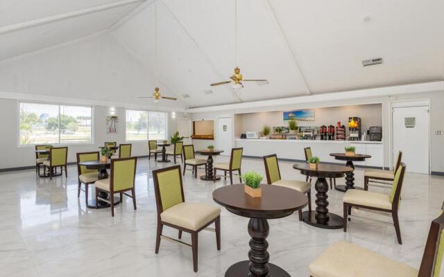 Motel 6 – Altamonte Springs, FL