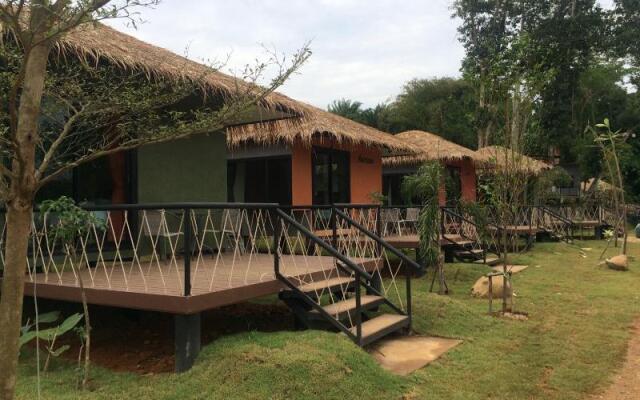 The Raft Land Resort