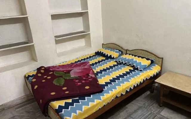 Priya Guest House