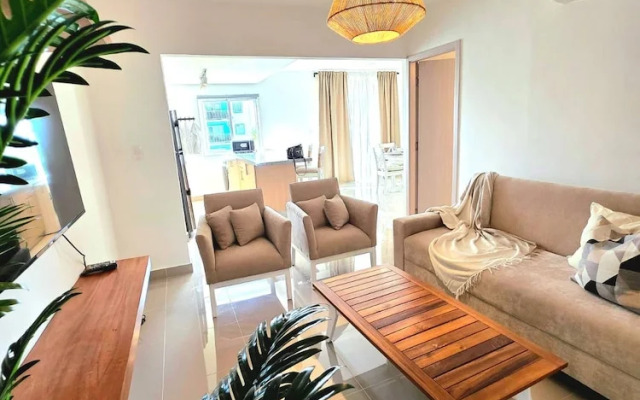 Modern Apartment 5 min From the Airport