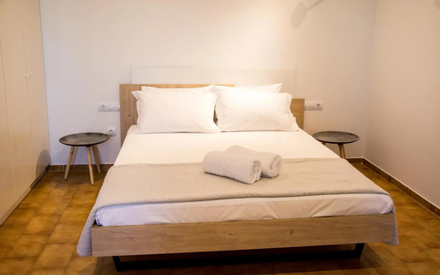 Pharos Apartments