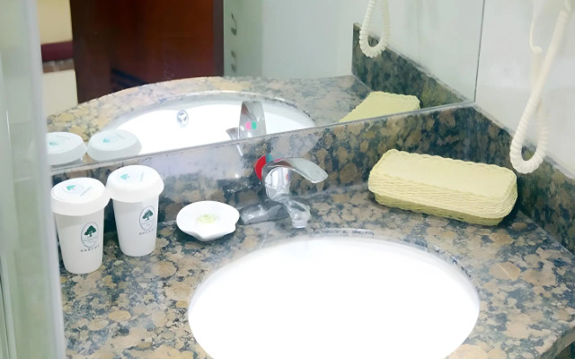 GreenTree Inn Jiangyin Zhouzhuang Shiji Avenue Business Hotel