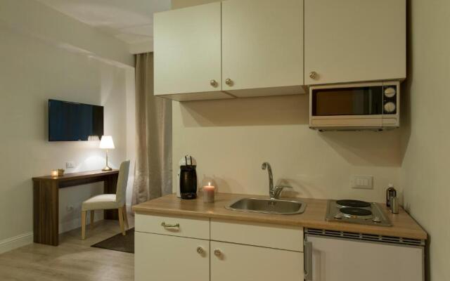 Aruna Suites