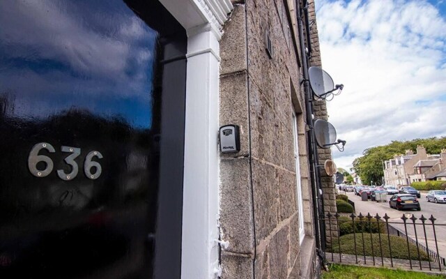 1BR Summit Holburn - Cosy Flat With Ultrafast Wifi