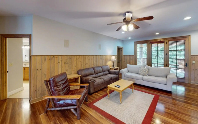 Viewpoint Condominiums