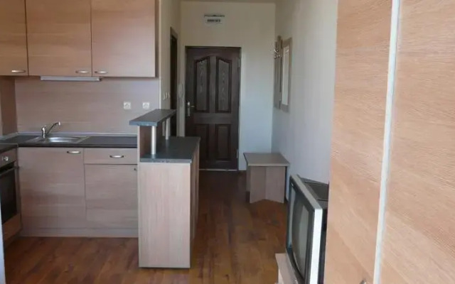Sea-N-Sun Apartments