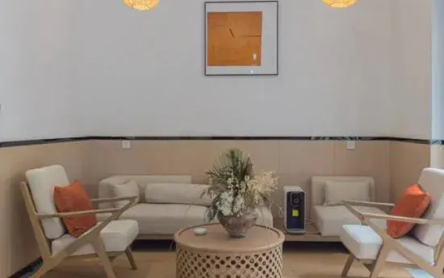 Hotels in Belas