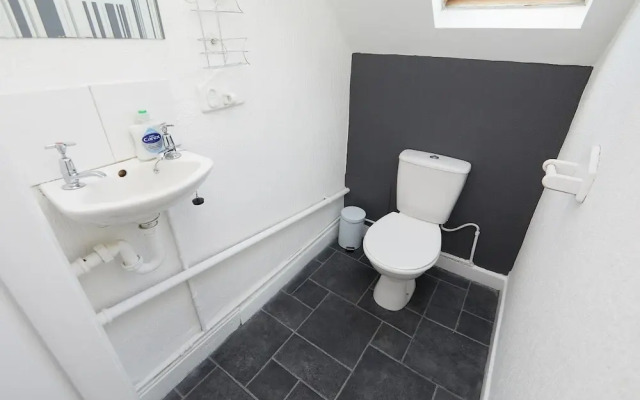 Your Sheffield Stays - Spacious 5 Bedroom House