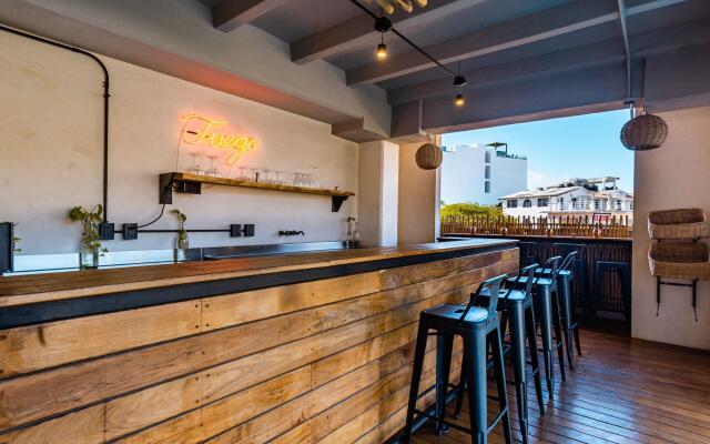 Caribbean Paradise Hotel & Spa - 5th Avenue