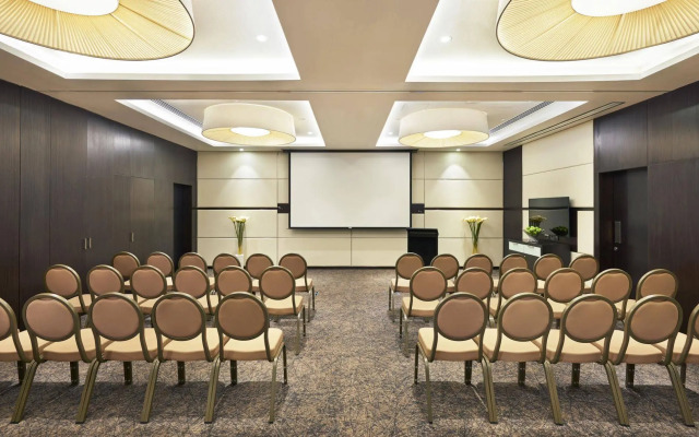 Hyatt Place Dubai Al Rigga Hotel & Residences