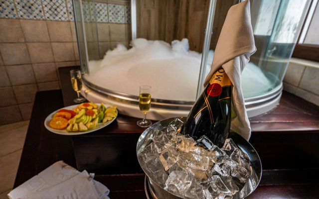 Mirada Del Lago Hotel