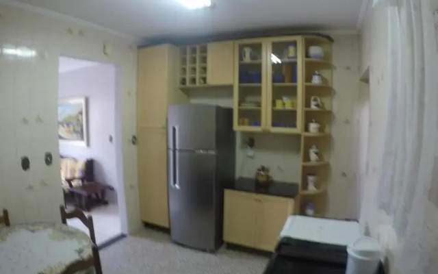 Suíte 200 metros da praia