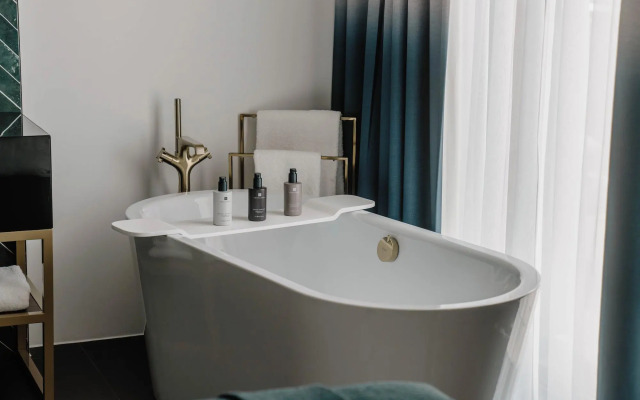 The Halyard Liverpool, Vignette Collection by IHG