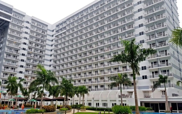 CondoDeal at Shell Residences Moa Pasay