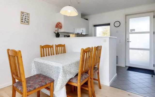 6 Person Holiday Home in Hals