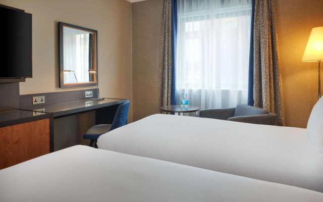 DoubleTree by Hilton Hotel Woking