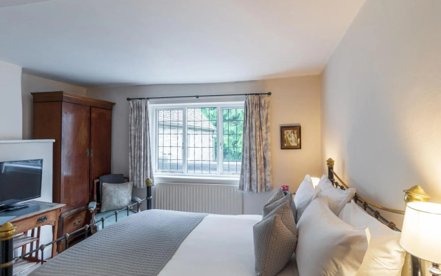 Spread Eagle Inn