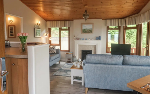The Lodge @ Clifftop Park