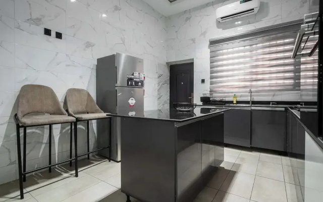 Rebaze Apartment