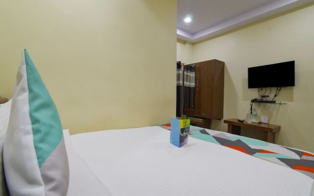 FabExpress Relax Residency