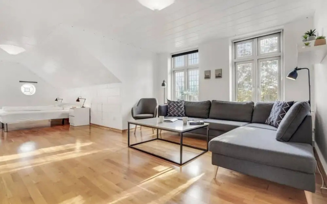 Captivating 4-bed Villa in Idestrup