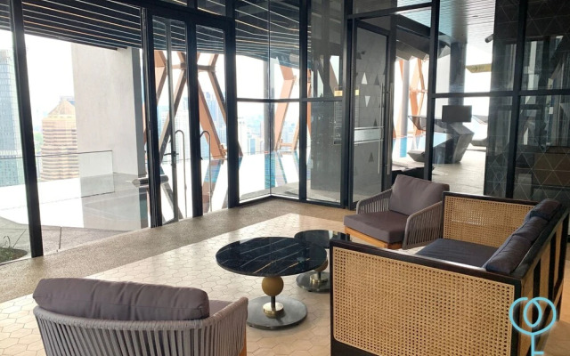 Scarletz Suites KLCC by Mykey