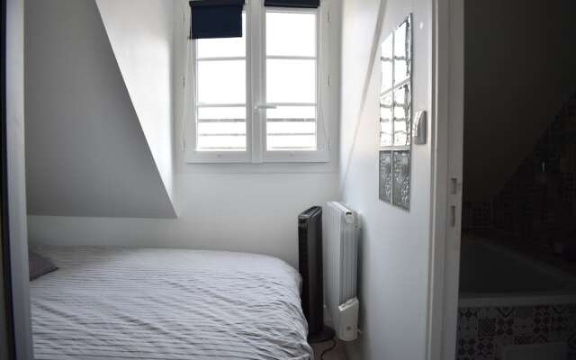 Cosy Renovated 1 Bedroom Apartment in 10th