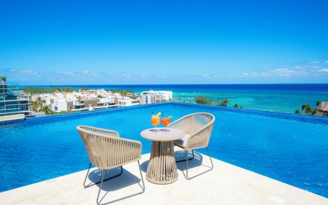 Marila - Luxury 3 BR - Ocean View & Pool