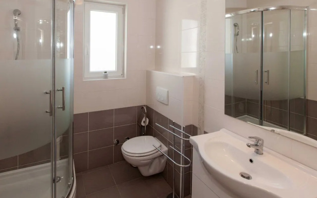 Beachfront Apartments for Relaxing Getaways in Crikvenica