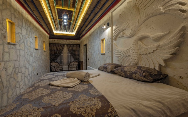 Tyana Cave House