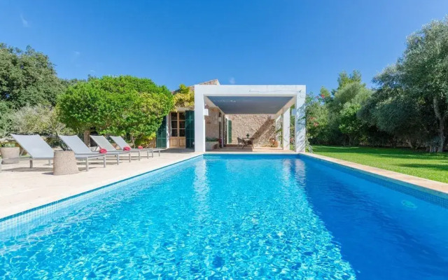 Holiday Home Sa Plana