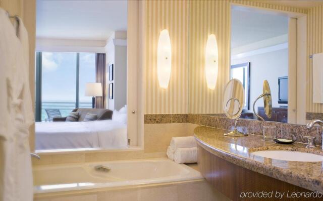 Diplomat Beach Resort Hollywood, Curio Collection by Hilton