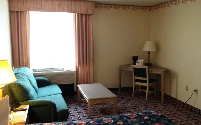 Fairbridge Hotel Cleveland East