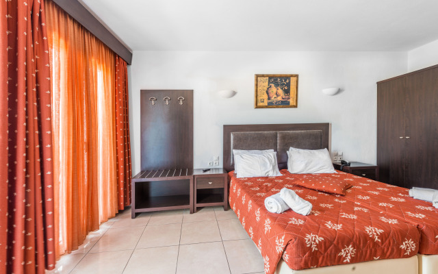 Giannoulaki Resort