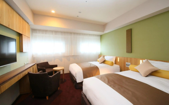 Lunara Home Living by Daphna Management