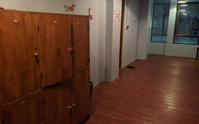 Nest Hostel Yangon