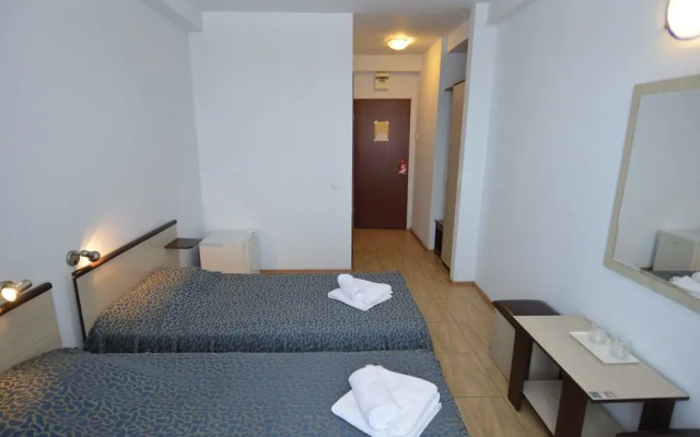 Intim Hotel