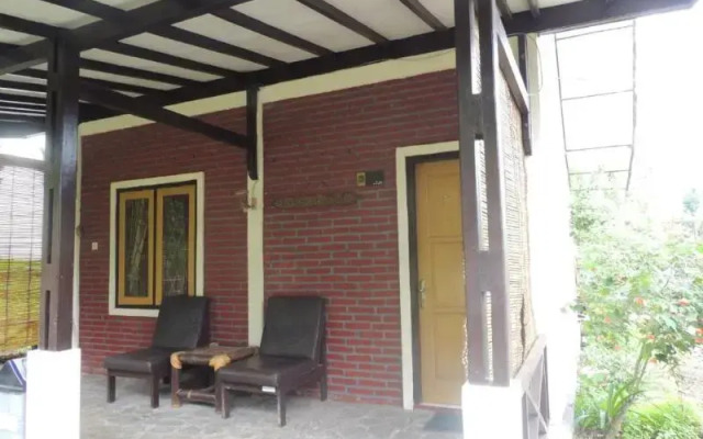 Resort Agrowisata Perkebunan Tambi by ZUZU