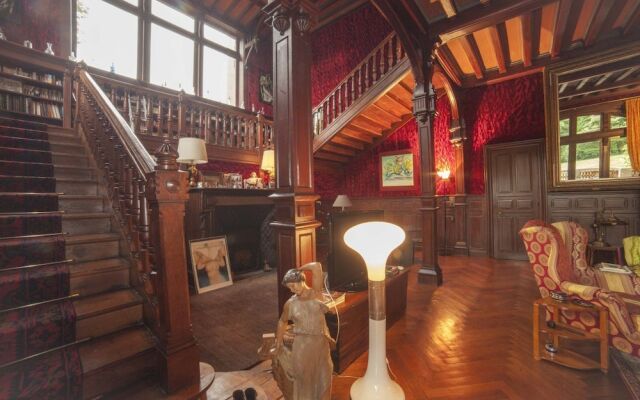 Chateau de Fouinières