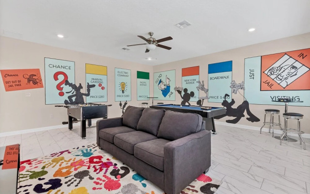 Family Friendly! 6bed 5Ba Villa with Pool