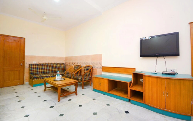 Oyo 35761 Hotel Le Kingston