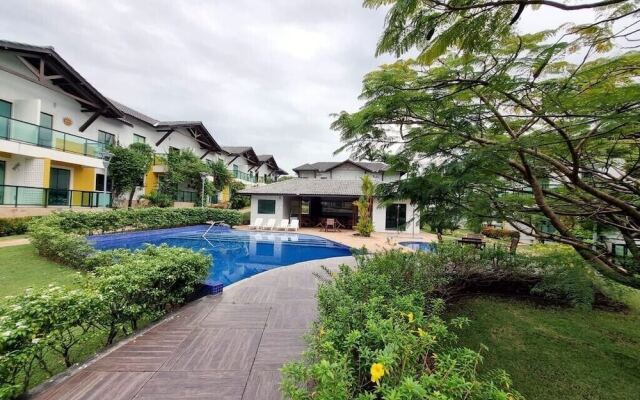 Casa em Condomínio Charmoso Próximo ao Lider