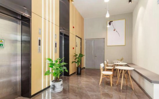 Changee Hotel (Shanghai Anting Auto City)
