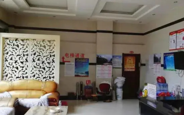Jinzhu Business Hotel, Yuxi